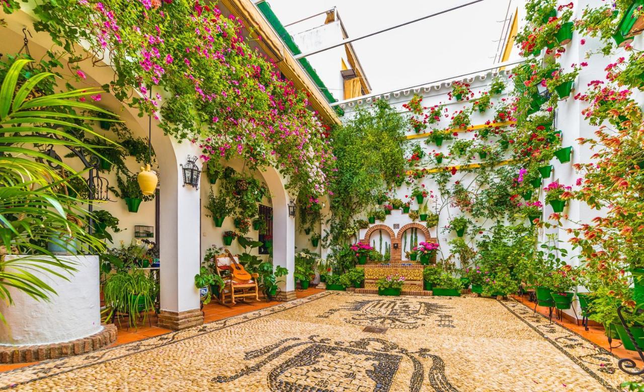 Riad Mezquita De Kordoba Bagian luar foto