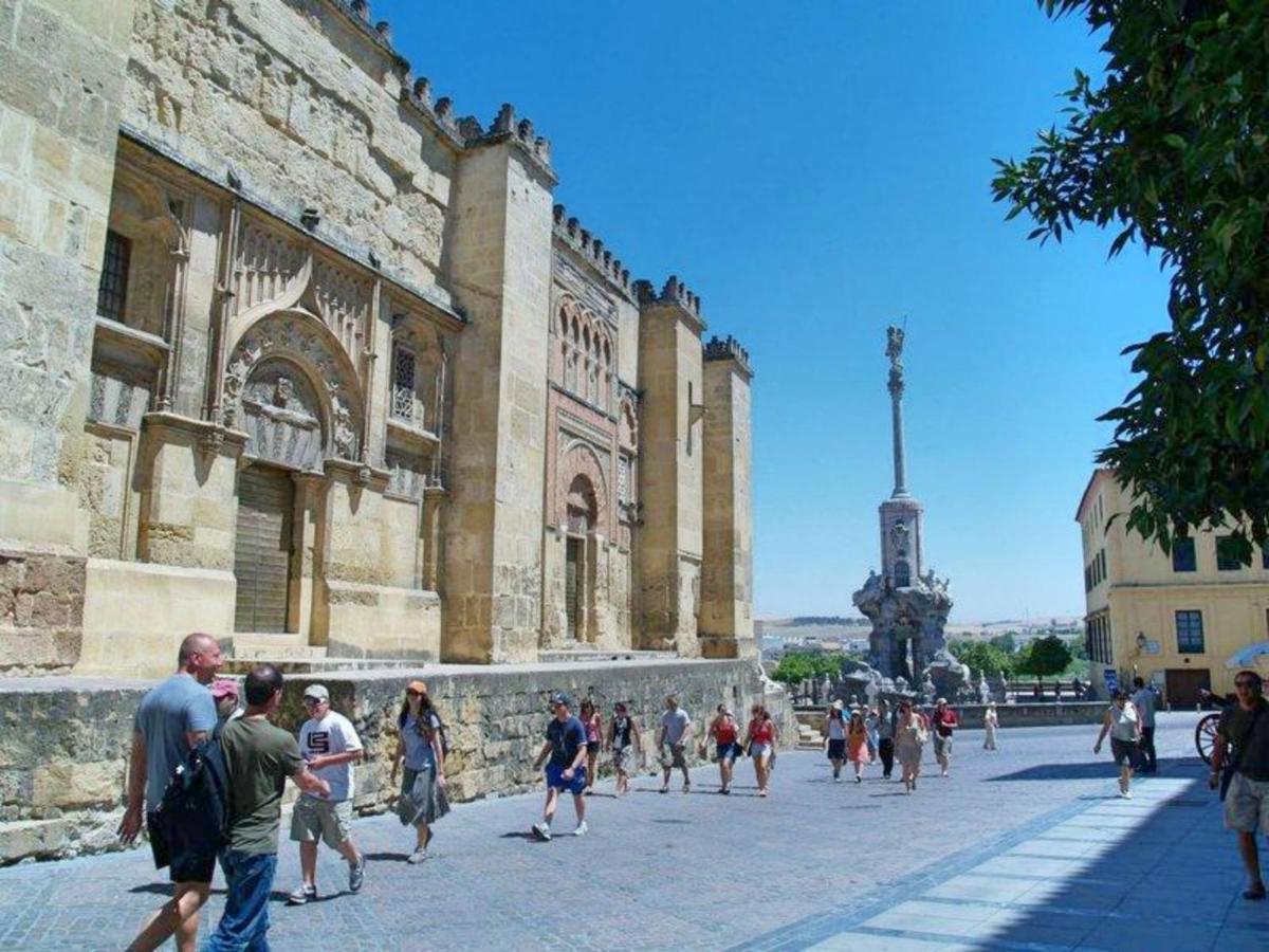 Riad Mezquita De Kordoba Bagian luar foto